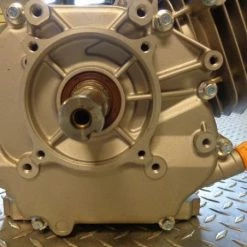 BE 85.570.150 - 420cc OHV Powerease Gas Engine 15 HP -Cheap Engines Store dsc02056 1